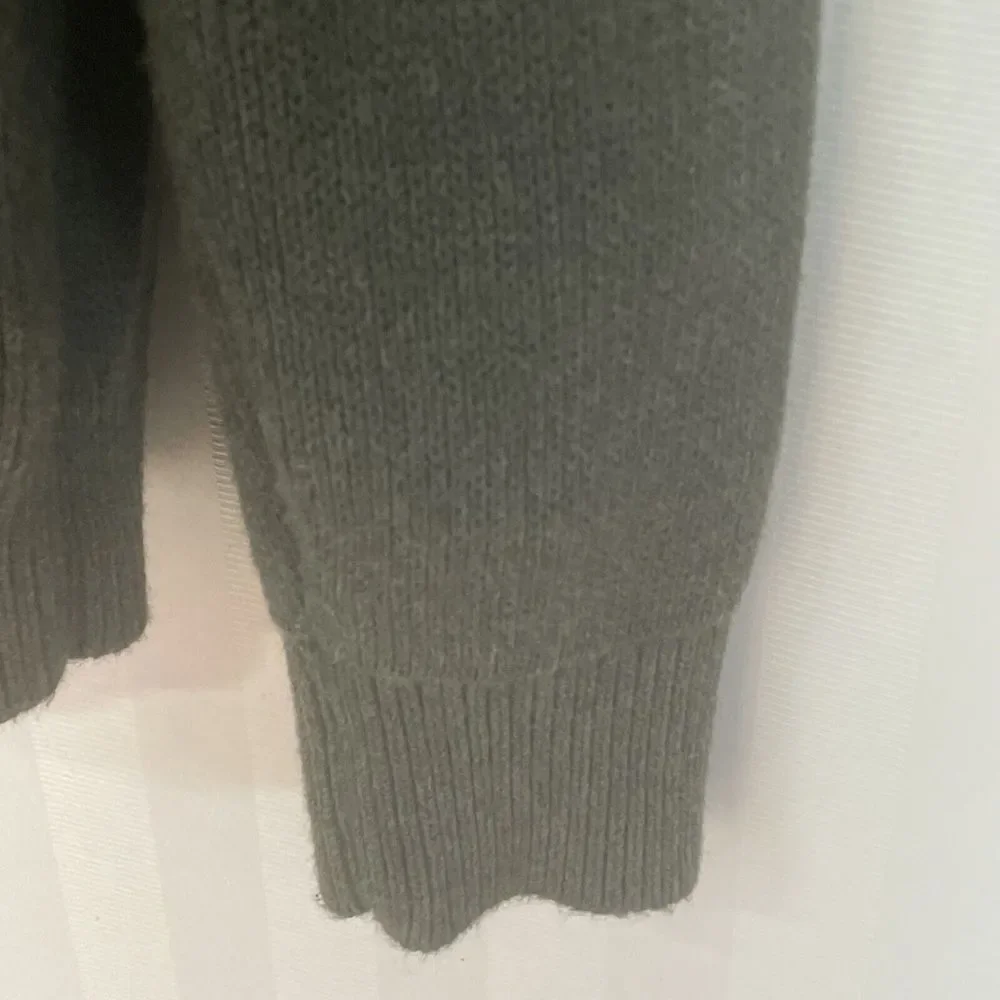 Banana Republic Cardigan Sweater‎ Mens S/ P Gray Cotton 6-Button Long Sleeve